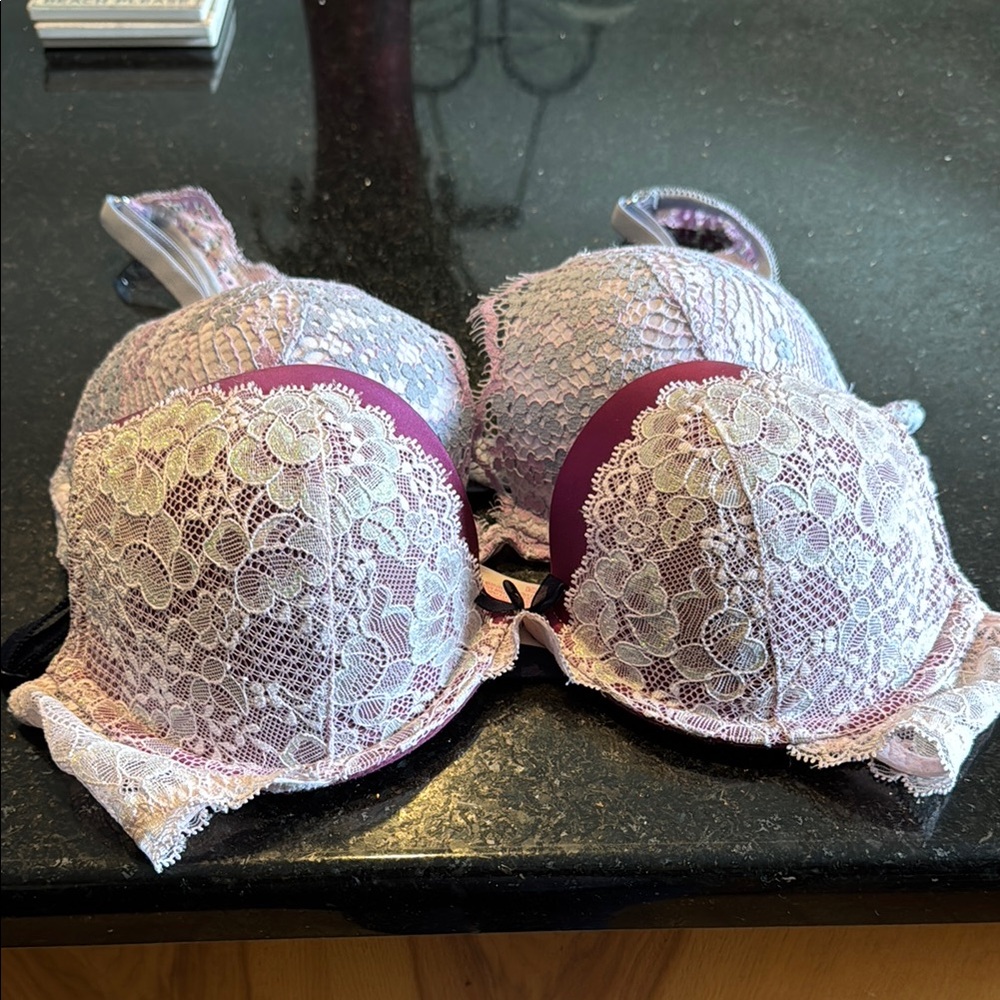 Victoria's Secret Purple Lace Underwire Bra
